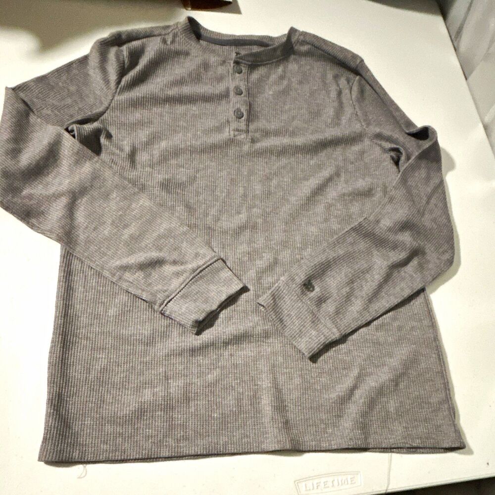 All in Motion Boy’s Gray Waffle Thermal Long Sleeve Henley T-Shirt Size S